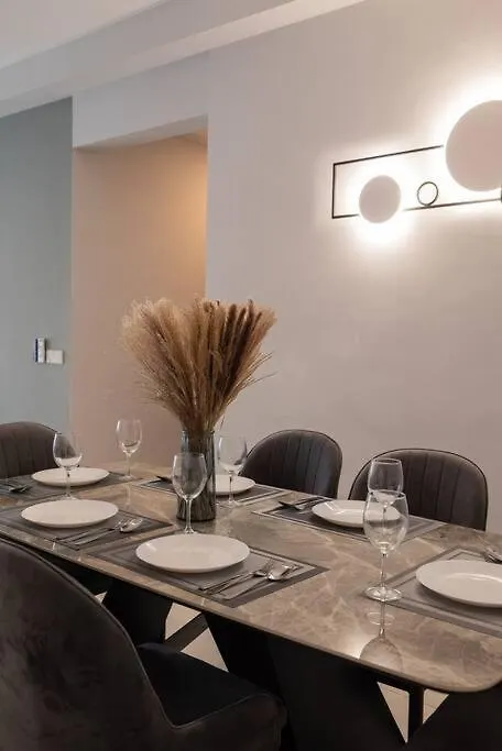 Family Seaview Suite With 3 Rooms By The Only Bnb Tanjung Tokong Malásia